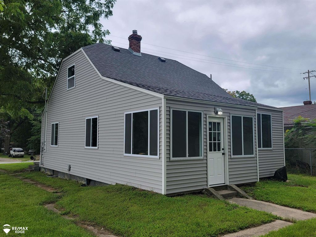 12040 Benson Road, Mt Morris, MI 48458