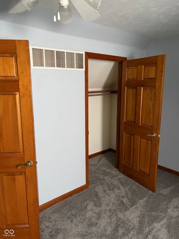 12680 E State Road 7, Elizabethtown, IN 47232