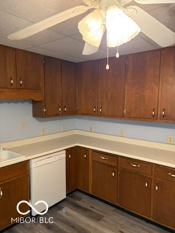 12680 E State Road 7, Elizabethtown, IN 47232