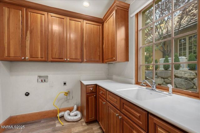 6410 Zermatt Court, Reno, NV 89511