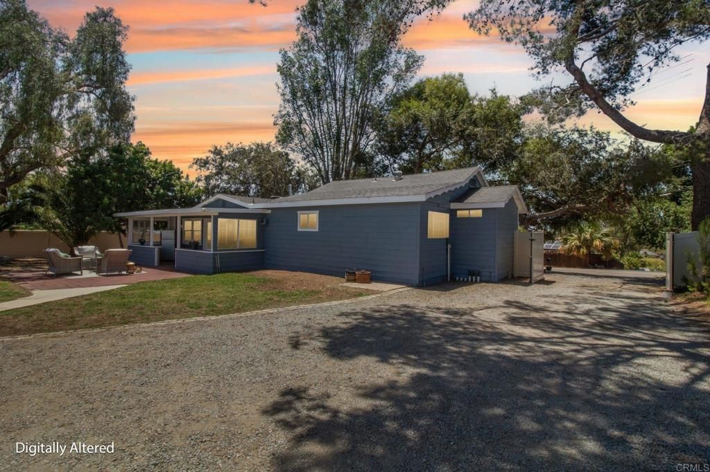 Image 59 of property listing at 916 Sunset Dr, Vista, CA 92081