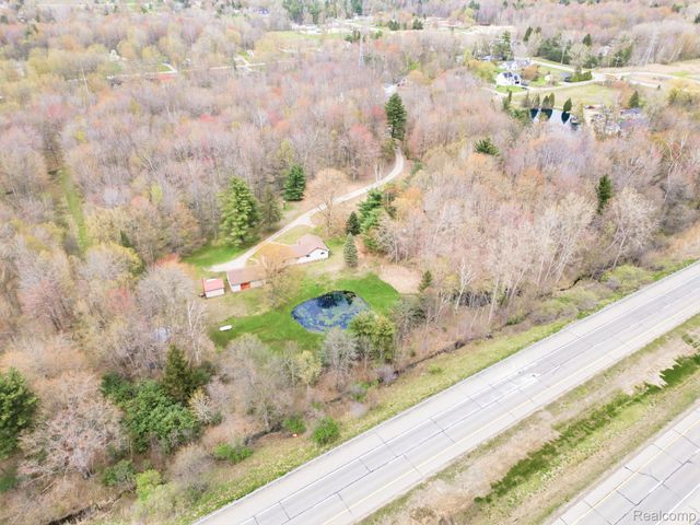 4602 Howard Road, Kimball Township, MI 48074