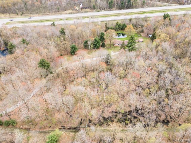 4602 Howard Road, Kimball Township, MI 48074