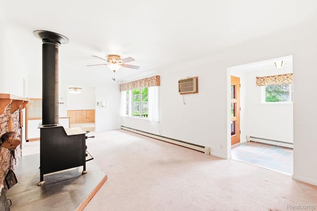 4602 Howard Road, Kimball Township, MI 48074