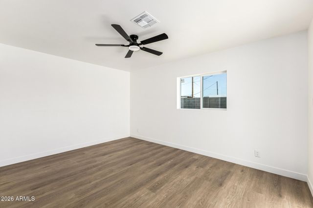 3321 E BELLEVIEW Street, Phoenix, AZ 85008