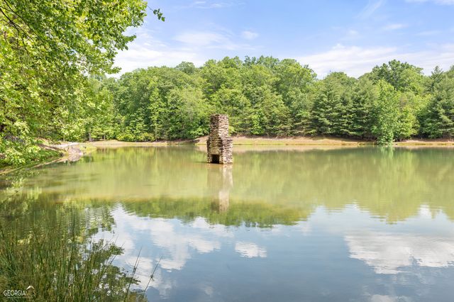 355 Stone Hearth Drive, Cleveland, GA 30528