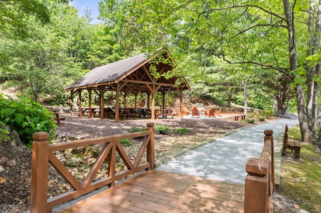 355 Stone Hearth Drive, Cleveland, GA 30528