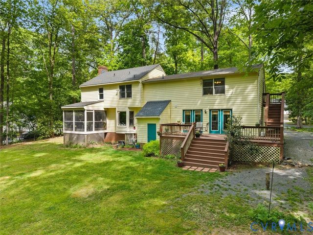 2741 Ridgeview Rd, Powhatan, VA 23139