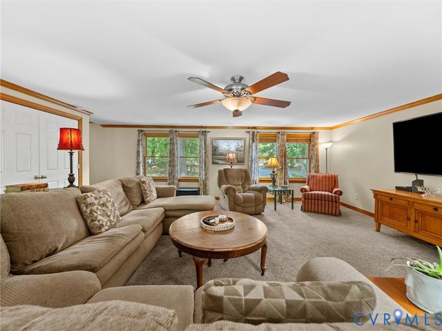 2741 Ridgeview Rd, Powhatan, VA 23139