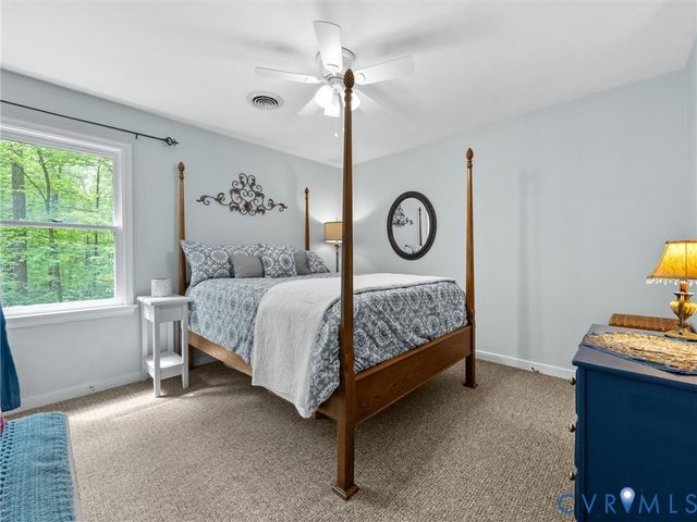2741 Ridgeview Rd, Powhatan, VA 23139