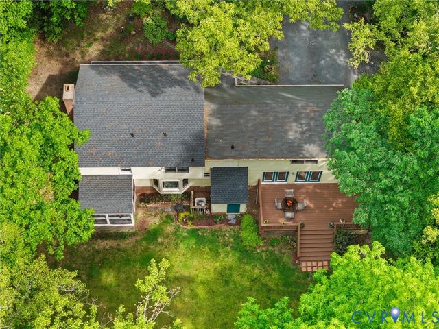 2741 Ridgeview Rd, Powhatan, VA 23139