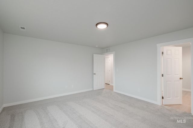 5384 S Desert Cactus Ave, Meridian, ID 83642