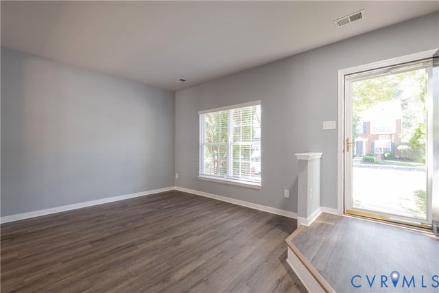 2006 Mountain Gate Ln, Glen Allen, VA 23060