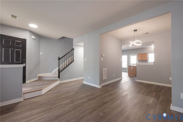 2006 Mountain Gate Ln, Glen Allen, VA 23060