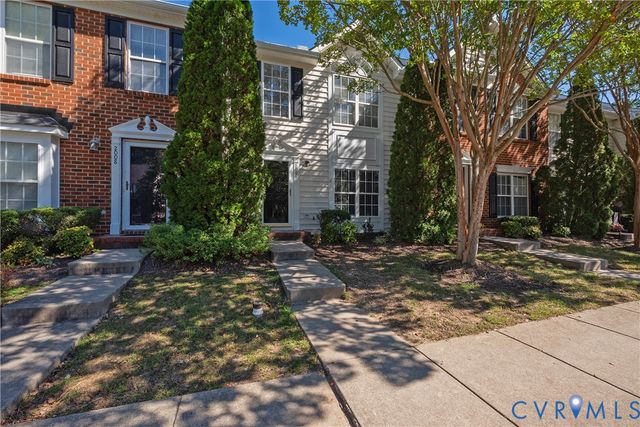 2006 Mountain Gate Ln, Glen Allen, VA 23060