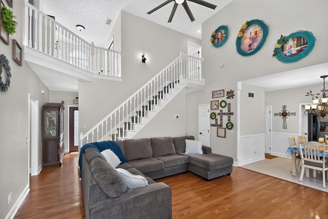 444 Oakley Avenue, Harrodsburg, KY 40330