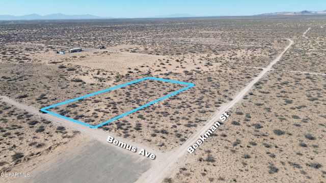 10 Bemus Avenue, Horizon City, TX 79928