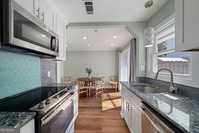 136 Peachtree Memorial Drive VA3, Atlanta, GA 30309
