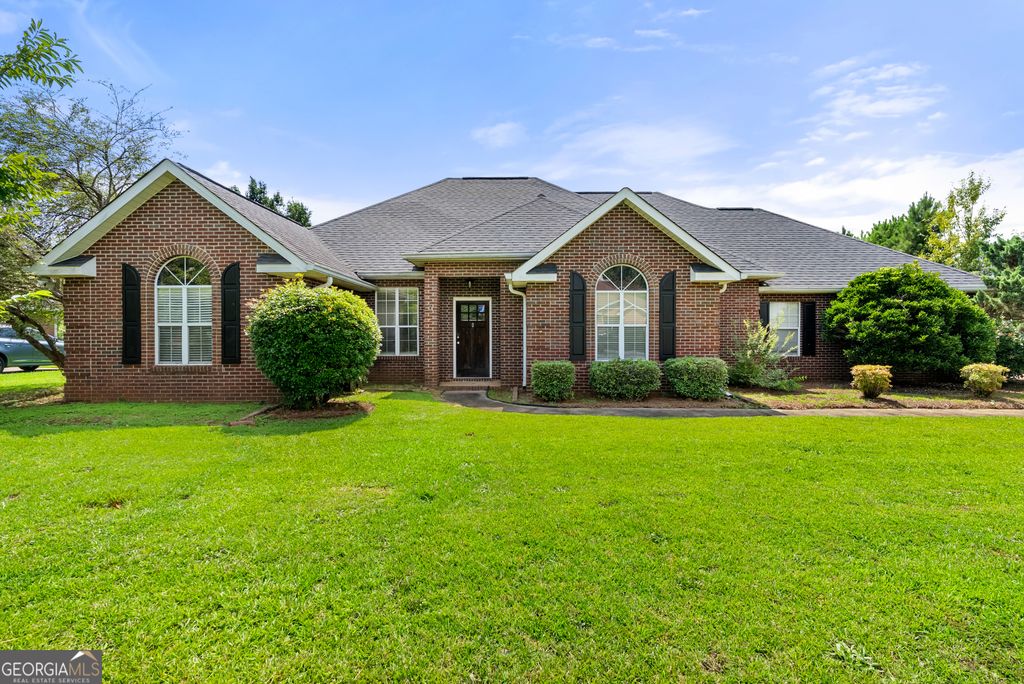 110 Orchard Crest Lane, Bonaire, GA 31005