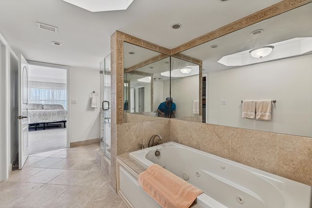3500 Galt Ocean Drive 207, Fort Lauderdale, FL 33308