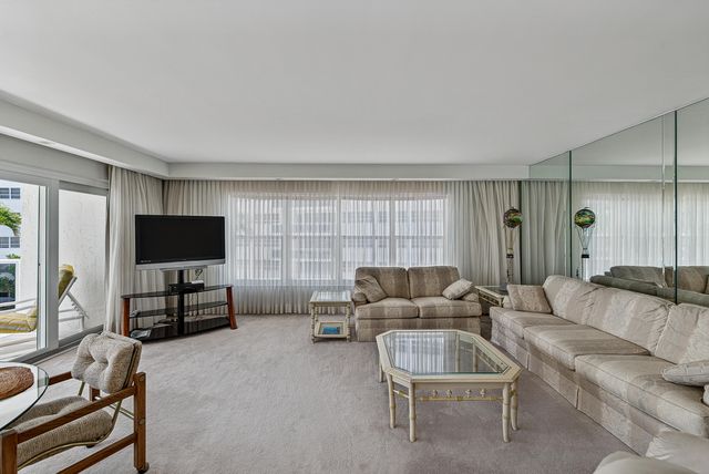 3500 Galt Ocean Drive 207, Fort Lauderdale, FL 33308