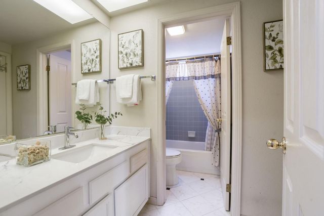 35100 King Court, Fremont, CA 94536