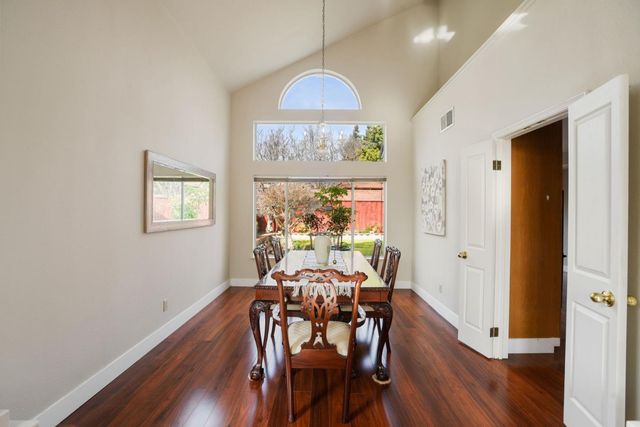 35100 King Court, Fremont, CA 94536