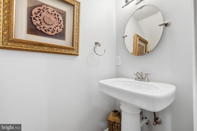 628 S SAINT ASAPH ST, Alexandria, VA 22314