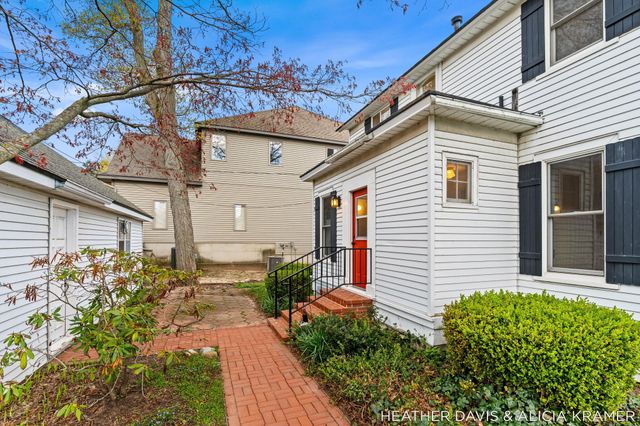 1755 South Shore Drive, Park Twp, MI 49423