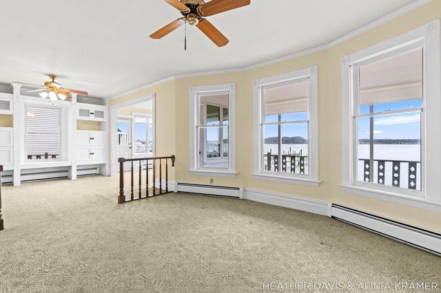 1755 South Shore Drive, Park Twp, MI 49423