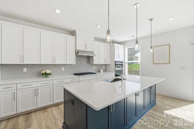 6018 Valehaven Place, Charlotte, NC 28269