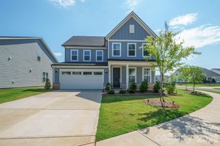 6018 Valehaven Place, Charlotte, NC 28269