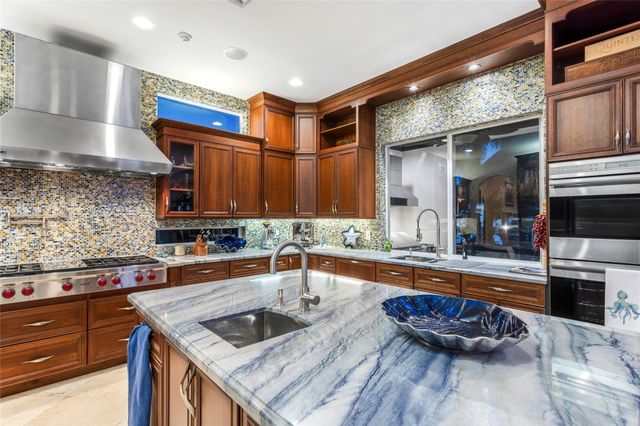 3489 NE 30th Avenue, Lighthouse Point, FL 33064