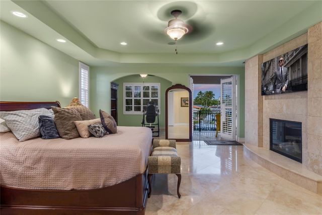 3489 NE 30th Avenue, Lighthouse Point, FL 33064