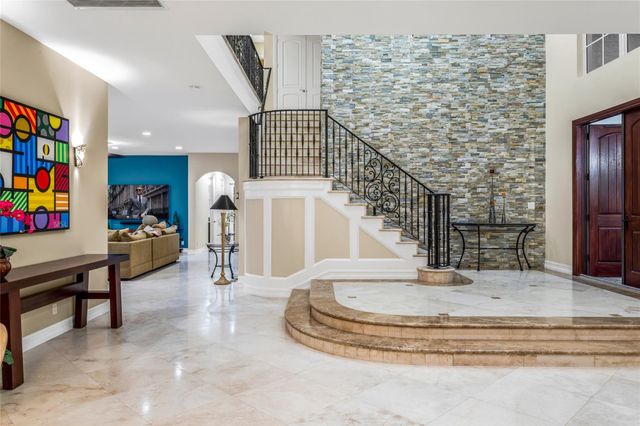 3489 NE 30th Avenue, Lighthouse Point, FL 33064