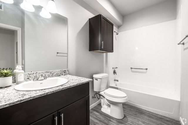 100 N 5th Street 1104, Wylie, TX 75098