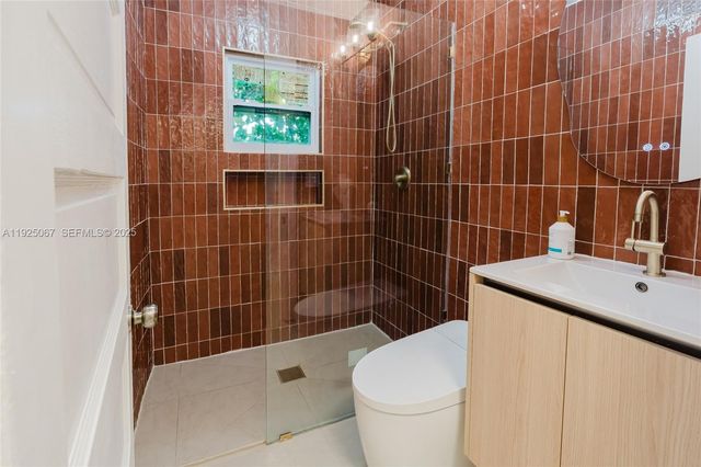 1007 NW 120th St, North Miami, FL 33168