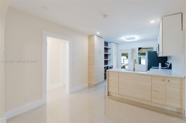 1007 NW 120th St, North Miami, FL 33168