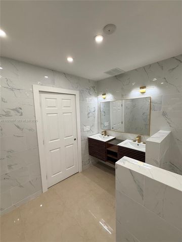 1007 NW 120th St, North Miami, FL 33168