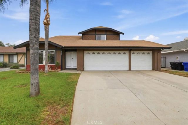 8286 Yearling Way, Jurupa Valley, CA 92509