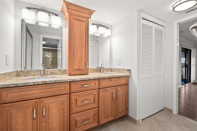 160 SE Saint Lucie Boulevard 402a, Stuart, FL 34996