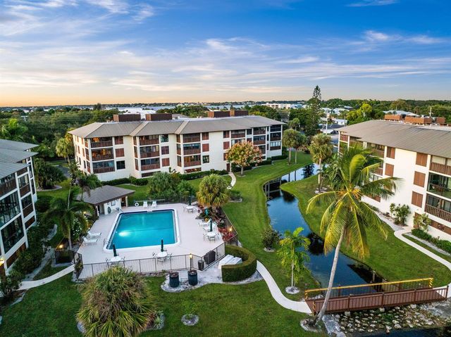 160 SE Saint Lucie Boulevard 402a, Stuart, FL 34996