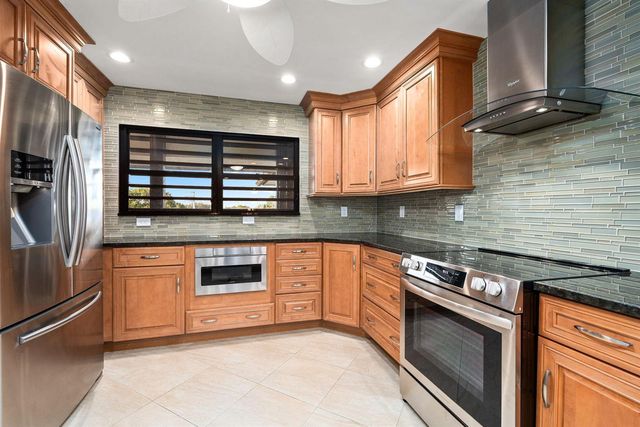 160 SE Saint Lucie Boulevard 402a, Stuart, FL 34996