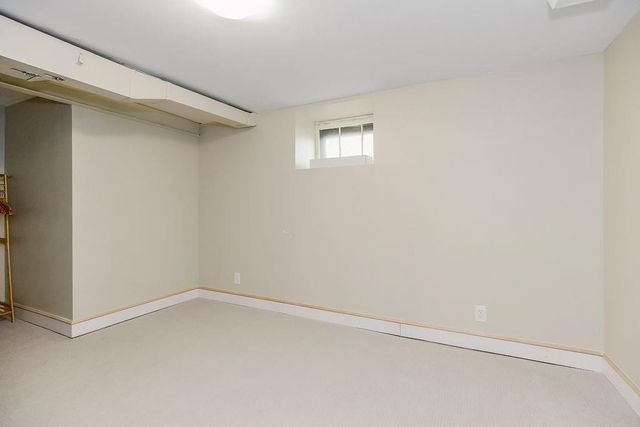 207 E 73rd Terrace, Kansas City, MO 64114