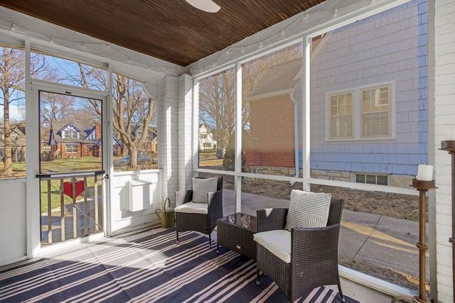 207 E 73rd Terrace, Kansas City, MO 64114