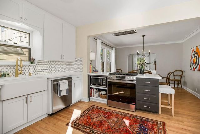 207 E 73rd Terrace, Kansas City, MO 64114