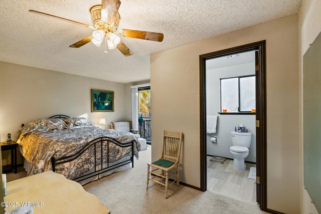 6804 Alpine Way, Yakima, WA 98908