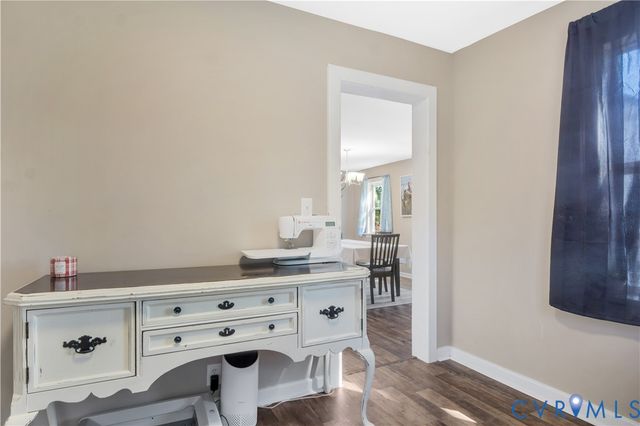 90 Ridge Rd, Poquoson, VA 23662