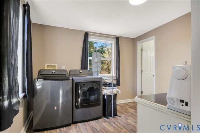 90 Ridge Rd, Poquoson, VA 23662