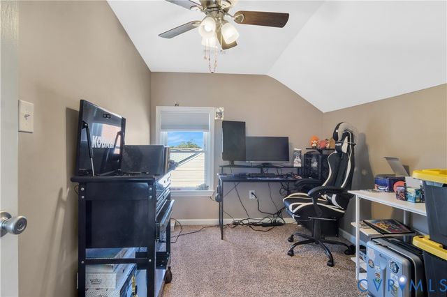 90 Ridge Rd, Poquoson, VA 23662